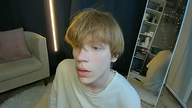 CalmFever online show from April 19, 9:06 pm