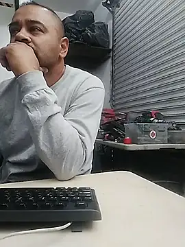 OMARMEX1 online show from April 27, 4:47 pm