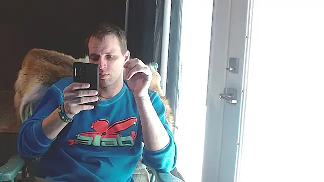 cguffey2284 online show from March 28, 11:16 pm