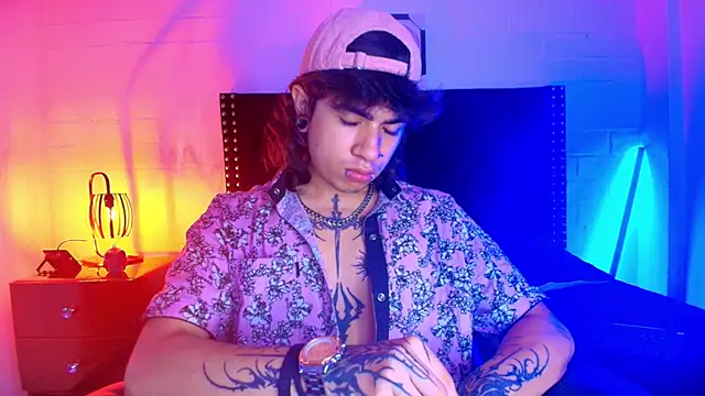 Axell Kussh online show from March 3, 12:34 pm