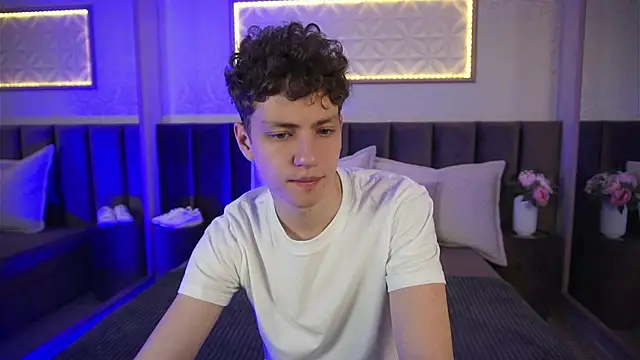 StefanBev online show from March 30, 8:21 pm