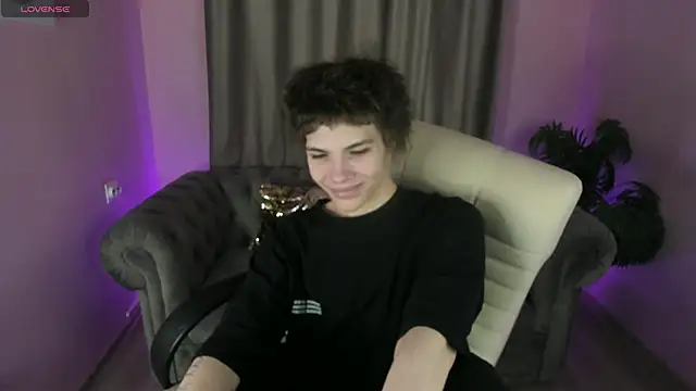 jeffry pinkman online show from February 11, 3:39 pm