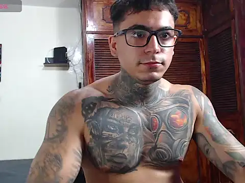 maxstrom111 online show from March 9, 2:11 pm