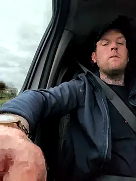 dave32000 online show from February 26, 3:24 pm