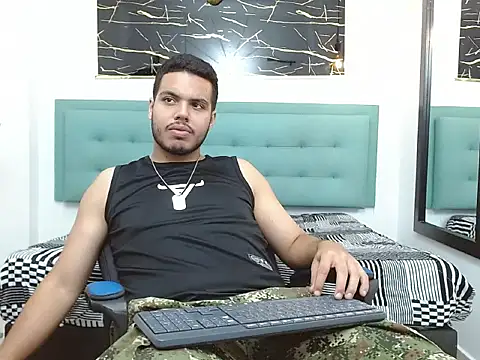 Trevor Ash online show from February 24, 4:02 am