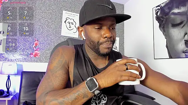 Mark Vega online show from March 28, 2:34 am