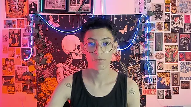 alextop  online show from February 16, 10:30 pm