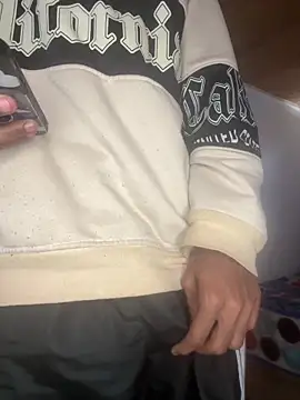 mondacuo3000 online show from April 22, 6:34 pm