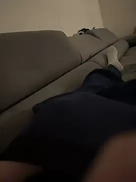 J3r3m66 online show from April 4, 6:27 pm