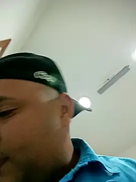 Mohamed1627 online show from February 17, 1:15 am