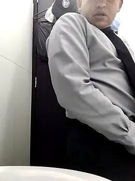 Hachi28 online show from March 16, 6:50 am