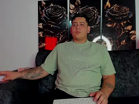 winy hot online show from February 18, 5:38 am