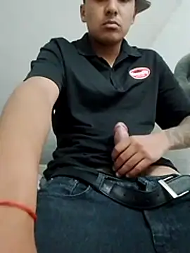 juan77xxx online show from February 16, 11:47 pm