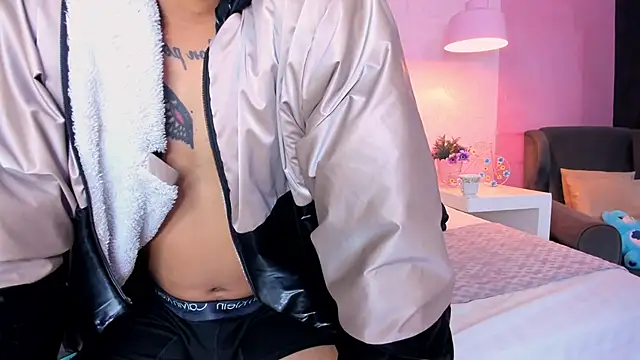 TylerGandi online show from February 27, 1:29 am