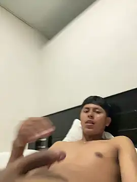 Miguel 960 online show from June 29, 9:59 pm