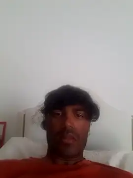 isuru lakshan online show from July 6, 4:31 pm