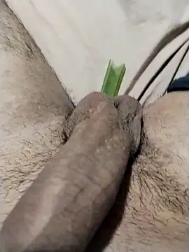 estebanxxxxxx online show from March 18, 11:41 pm