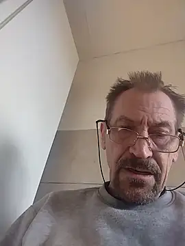 Costy601 online show from April 10, 2:46 pm