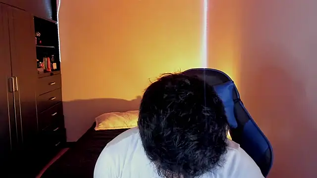 Jhon Sara online show from April 15, 11:48 pm