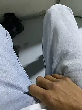 Elmanc online show from April 18, 2:40 pm