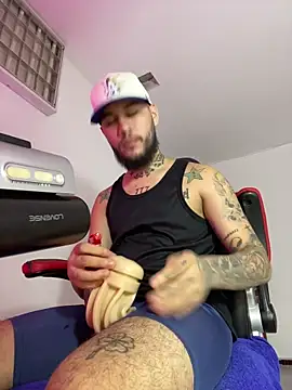 king of desire online show from June 12, 4:16 pm