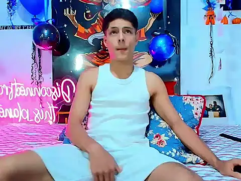 Eliassalvatore  online show from February 27, 8:52 pm