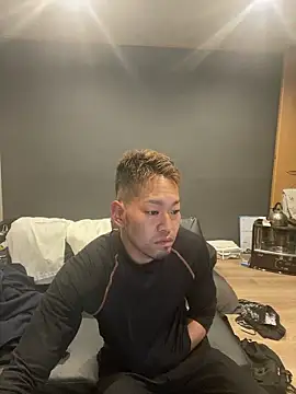 ryuaaaaa online show from June 7, 12:23 pm