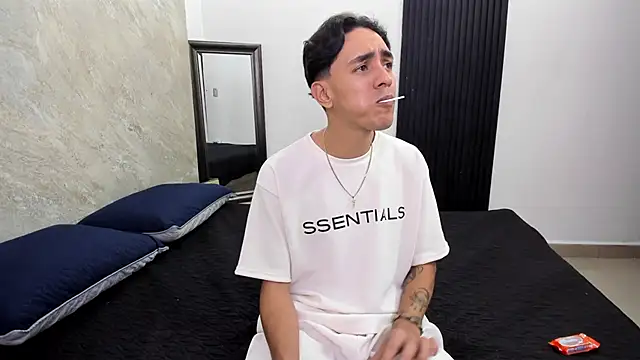 Mick-lollipop online show from February 24, 7:47 pm