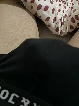 comokalii online show from March 7, 11:46 pm