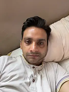 online4u08 online show from March 21, 1:37 pm