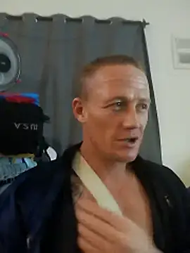 SmashNTrash91 online show from March 25, 7:29 pm