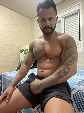 morenotatudo18cm online show from February 28, 10:20 pm