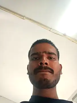 poojavk88 online show from March 29, 4:12 am