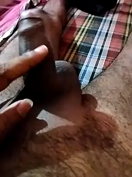 poojavk88 online show from April 26, 4:32 am