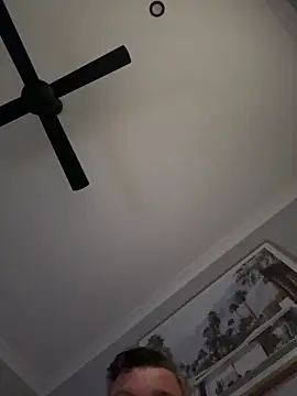 chubbylittlesecret online show from March 24, 12:10 pm