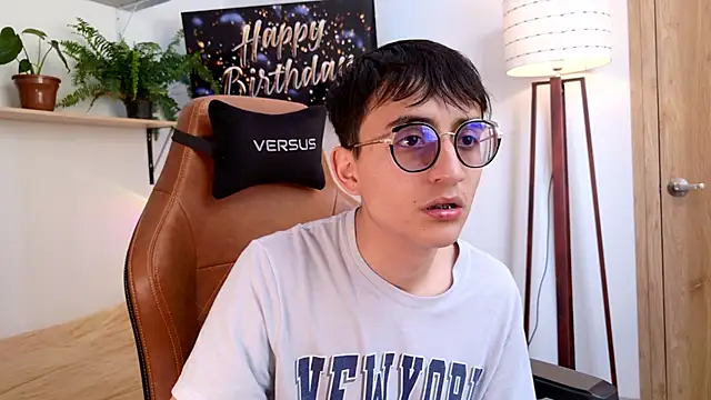 Sr evann online show from March 22, 5:18 pm