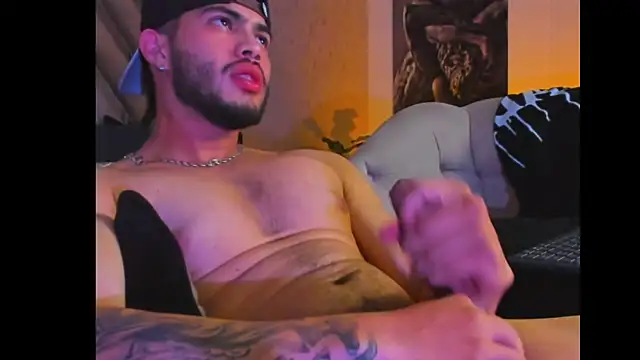 Vincentblack online show from March 24, 9:03 am