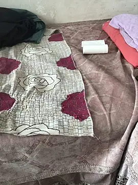 yaocaobi8 online show from April 9, 6:30 am