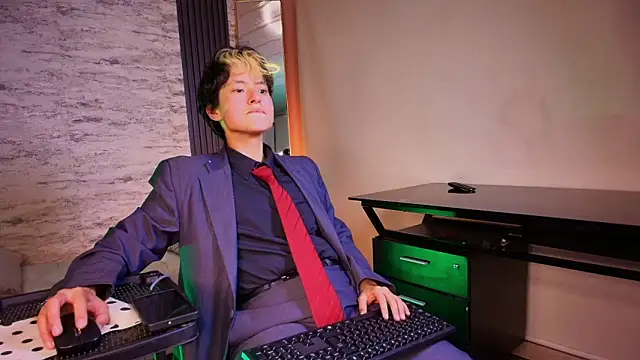 RedHood 1 online show from March 10, 4:07 am