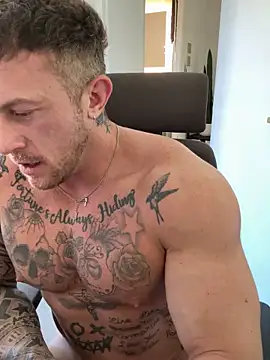 lockedinlad online show from April 25, 1:41 pm