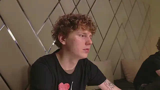 Mickey Hawk online show from February 27, 5:08 am