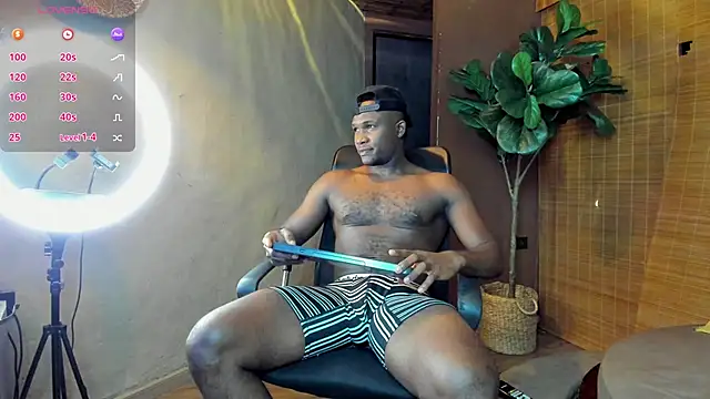 DarianWill18 online show from March 25, 3:10 am