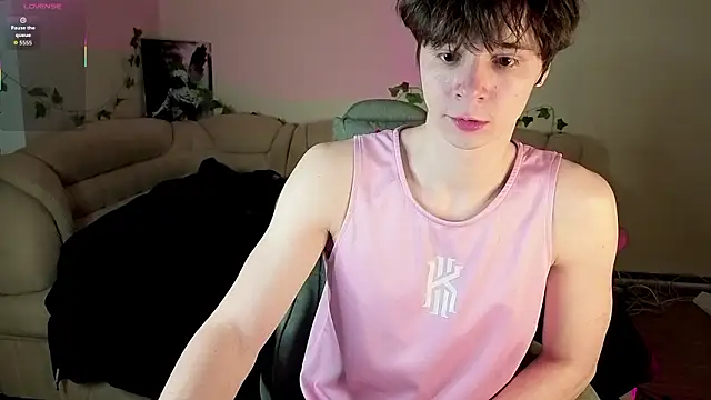 AnthonyCuutie online show from March 18, 8:23 pm