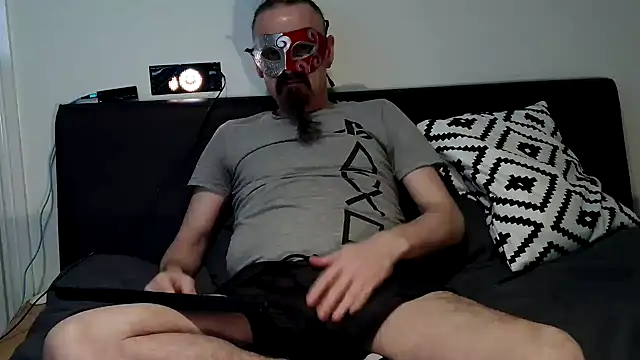 dpr100z online show from March 26, 10:14 pm