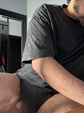 ISMAIL158 online show from March 2, 9:05 am