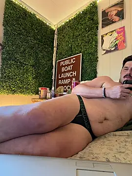 PoundedCajunGuy93 online show from July 27, 12:34 pm