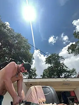 PoundedCajunGuy93 online show from July 3, 6:34 pm