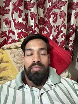 unknown2820 online show from March 3, 3:41 pm