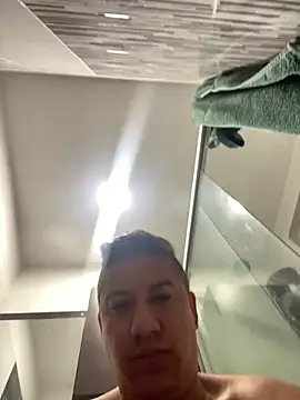 Sneyd10 online show from March 9, 4:28 am