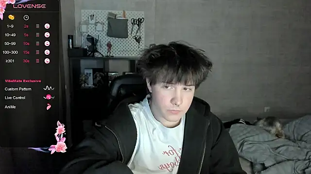 MIya Chinen online show from March 16, 4:00 pm